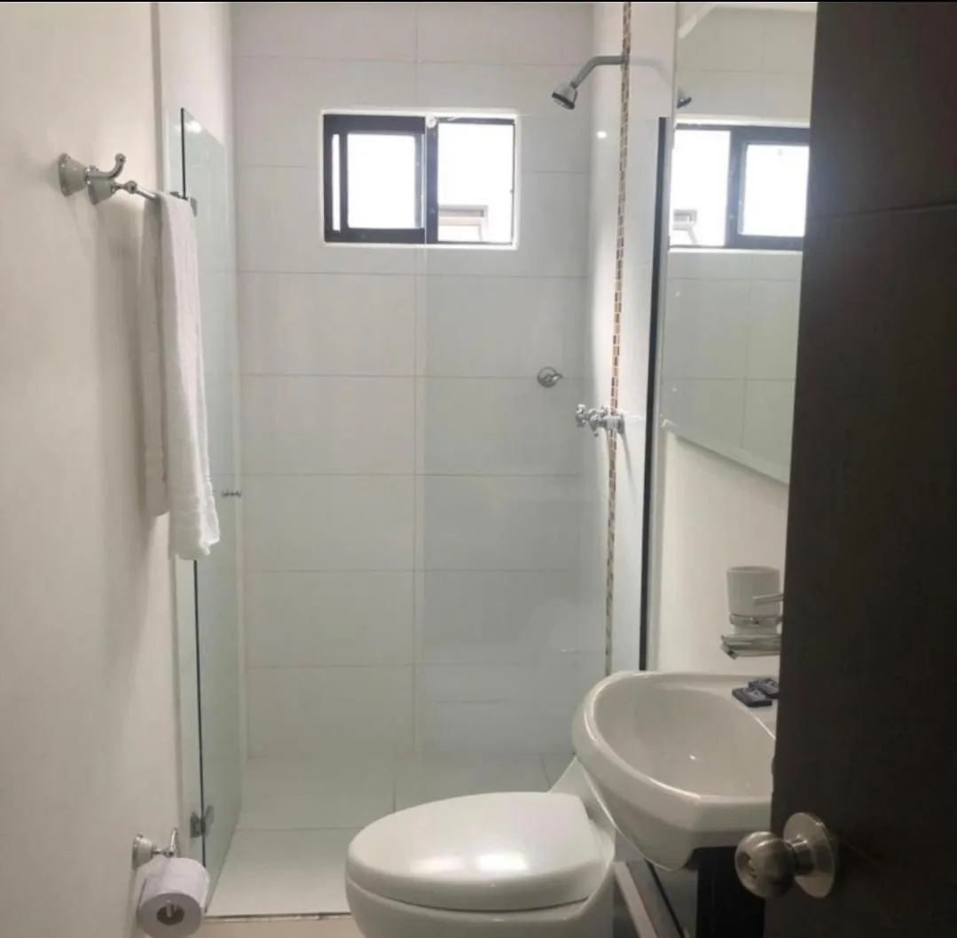 Apartamento Con Balcon Y Hamaca En Zona Rosa Laureles 301 Medellín Colombia